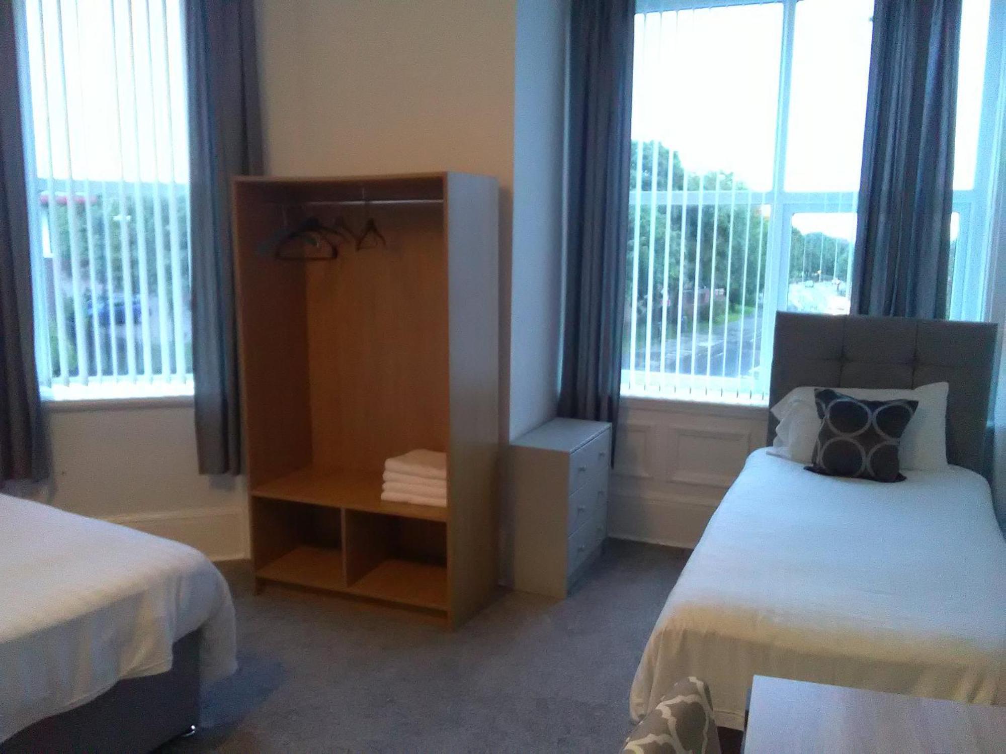 Newcastle West Hotel & Bar Room photo